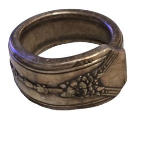 Vintage Hand Forged Flatware Spoon Ring SZ 3.5 L12